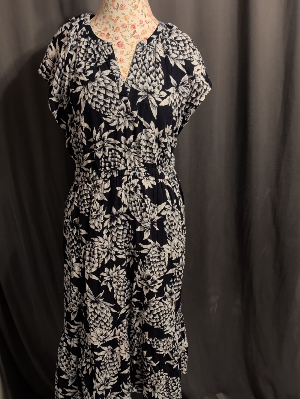 J Crew Floral Print Navy and White Dress With Pineapples - 8 / L